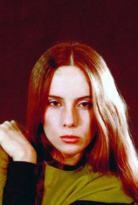 Fotos | Nicole Puzzi | Artista | Filmow