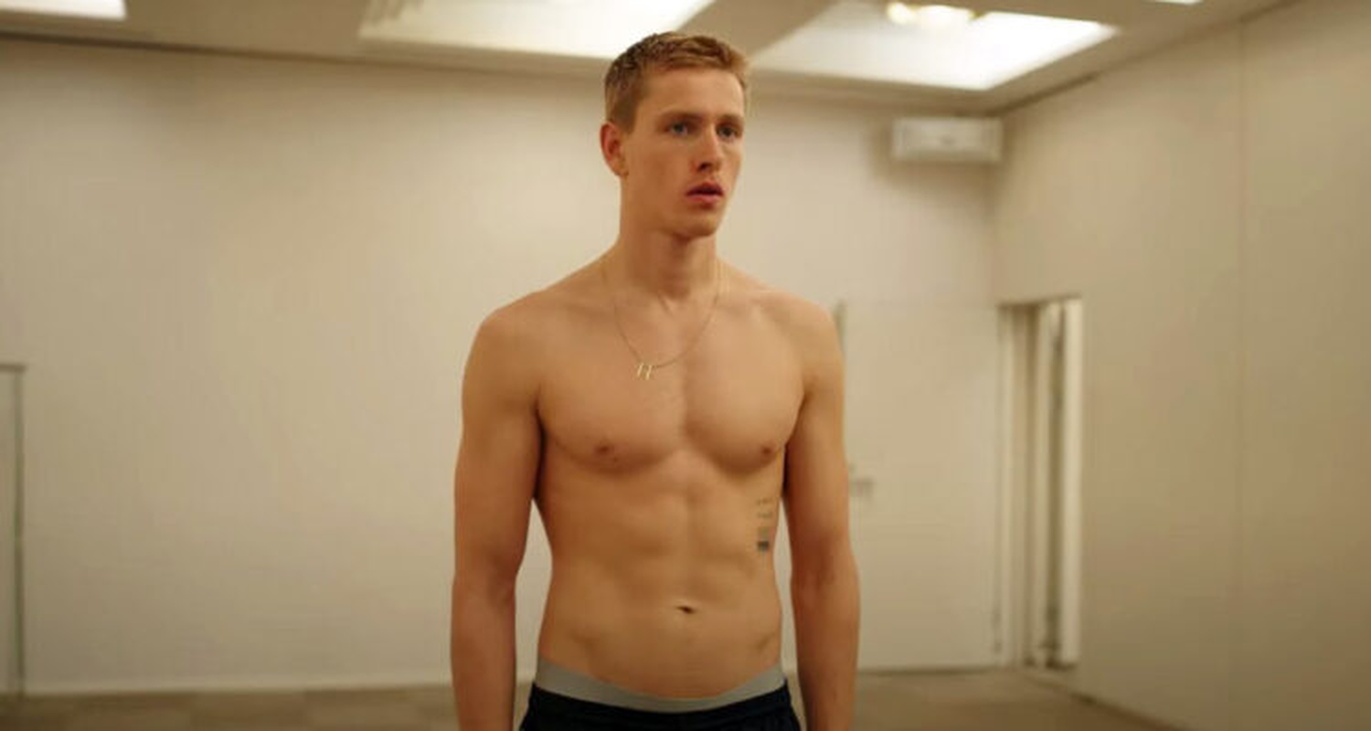 Harris Dickinson - Foto 2