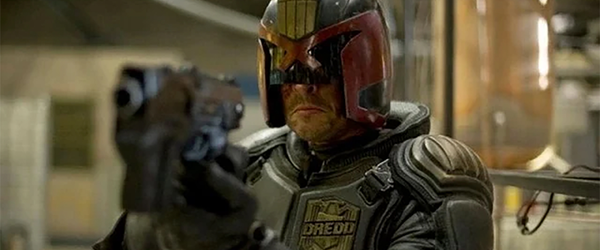 Taika Waititi vai dirigir novo filme de Judge Dredd