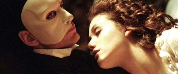 [CINEMA] O Fantasma da Ópera: A escolha entre dois homens abusivos