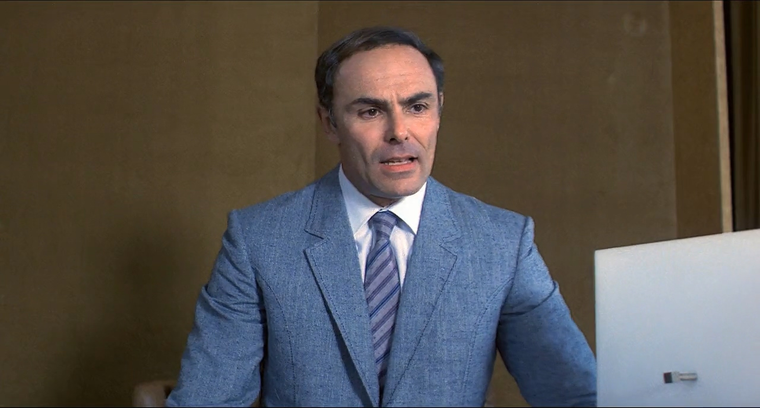 John Saxon - Foto 8
