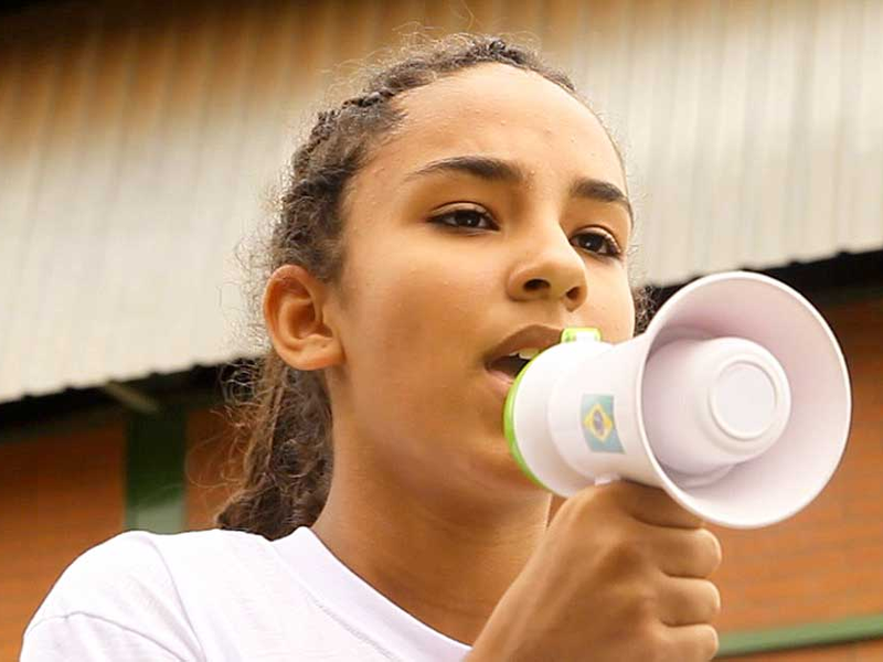 Foto 2 de Menina de barro