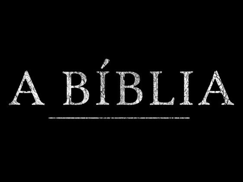 Foto 1 de A Bíblia