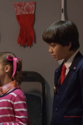Poster de Episódio Captain Fun / Switch Your Partner Round and Round (2015)