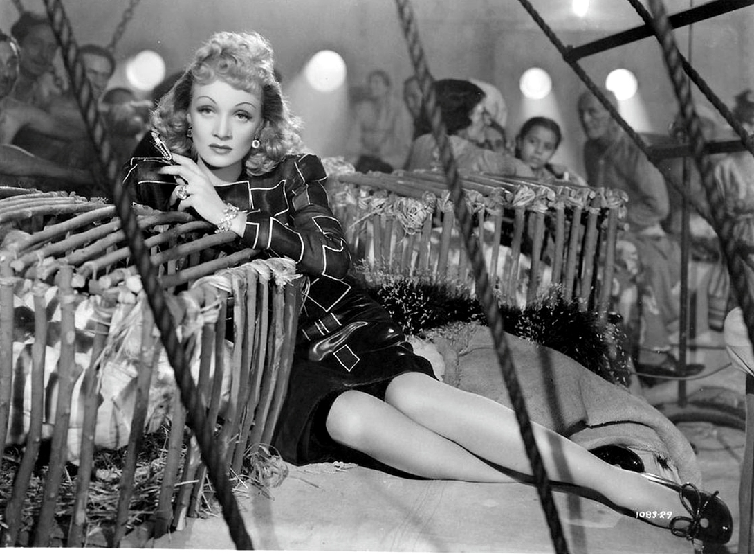 Marlene Dietrich - Foto 12