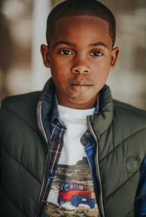 Ayden Gavin - Poster / Capa / Cartaz - Oficial 1