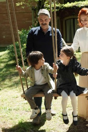 Poster de Episódio 13. Bölüm (FINAL) (2024)