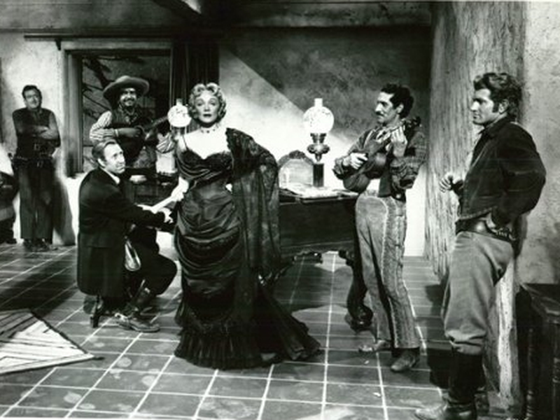 Foto 6 de O Diabo Feito Mulher