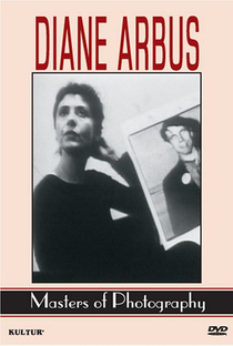 Going Where I've Never Been: The Photography of Diane Arbus - Poster / Capa / Cartaz - Oficial 1