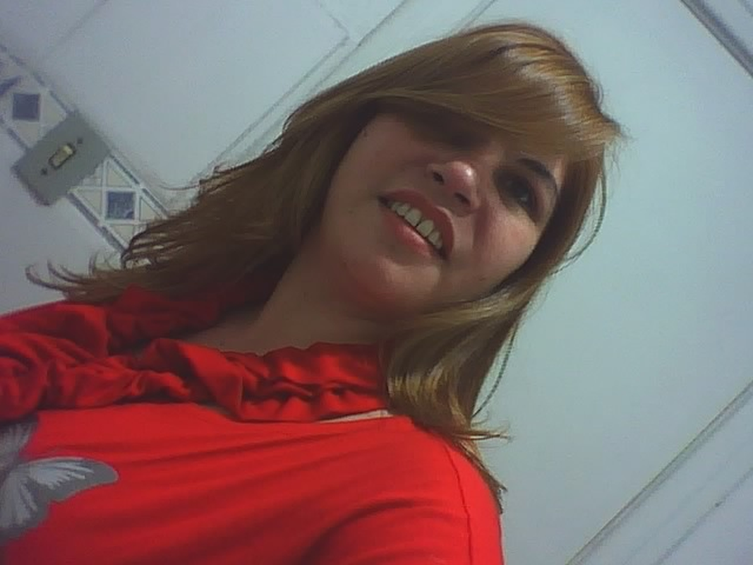 Elizandra Souza - Foto 1