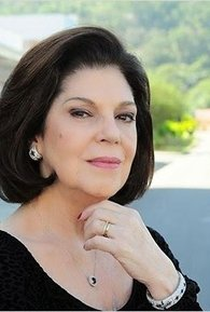 Esther Góes - Poster 2