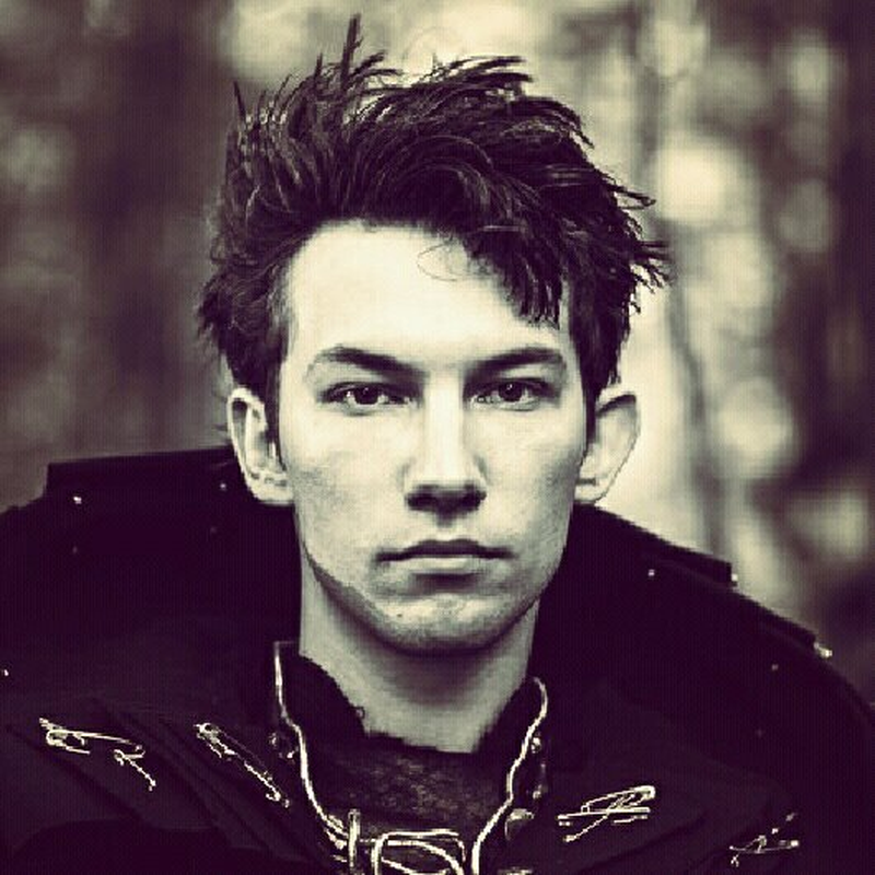 Kirill Emelyanov - Foto 1
