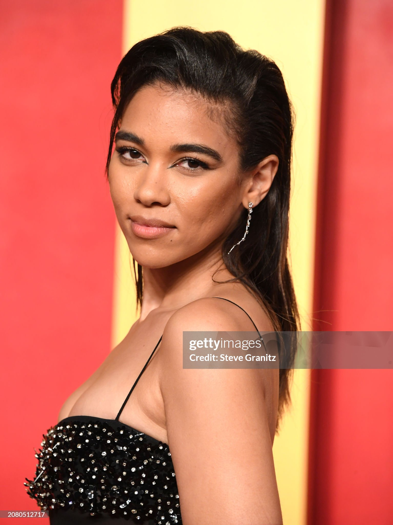 Alexandra Shipp - Foto 13