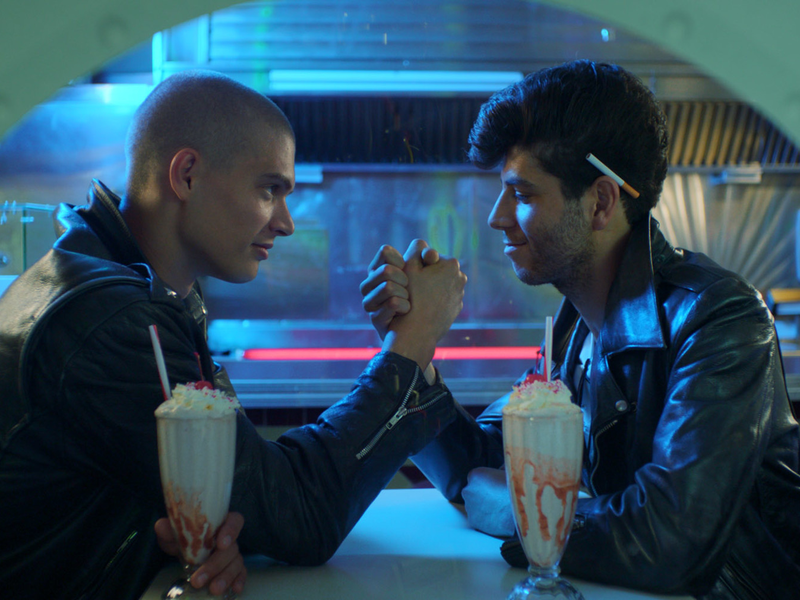 Foto 2 de Apenas Amigos