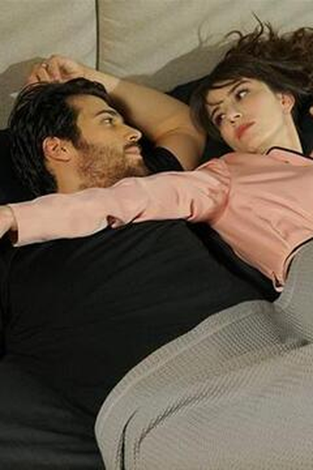 Poster de Episódio 17. Bölüm (2017)