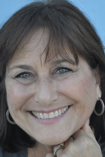 Katie Leigh (I) - Poster 1