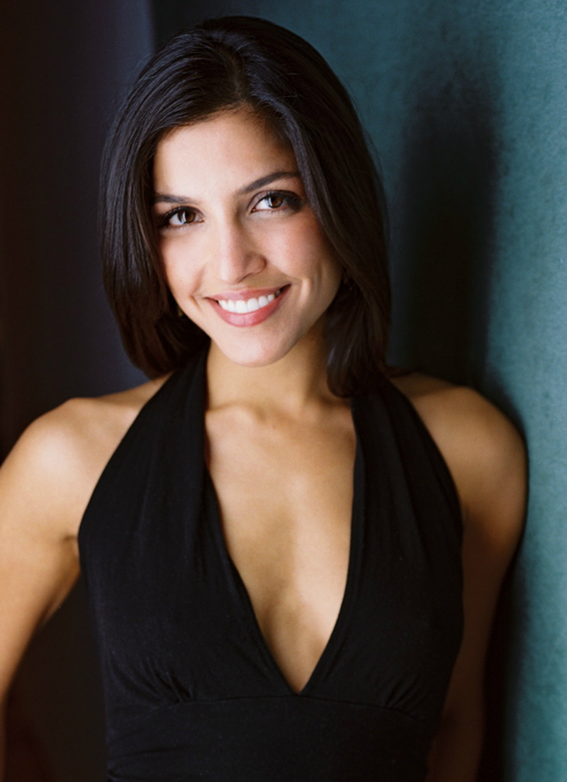 Nazneen Contractor - Foto 1