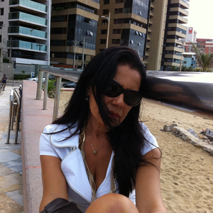 Foto de perfil de Silvia Lotfi