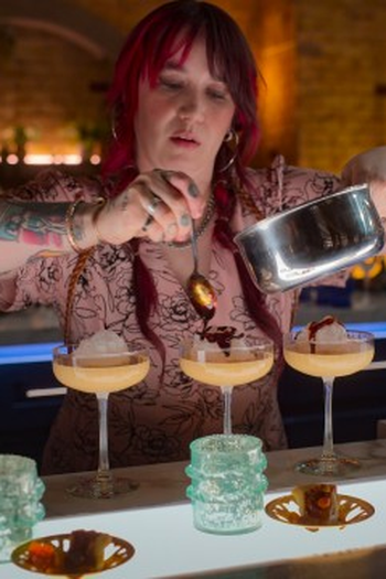 Poster de Episódio At The Speakeasy (2022)
