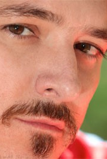 Guilherme Piva - Poster 1