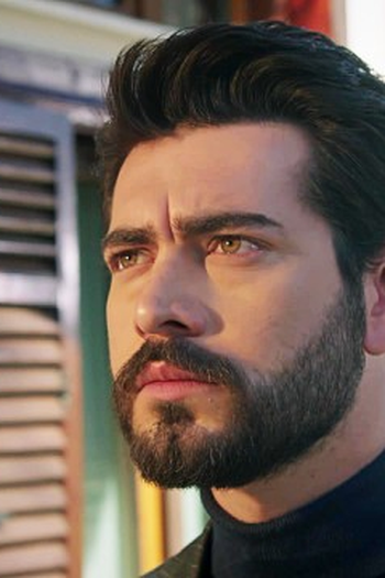 Poster de Episódio 2. Bölüm (2022)