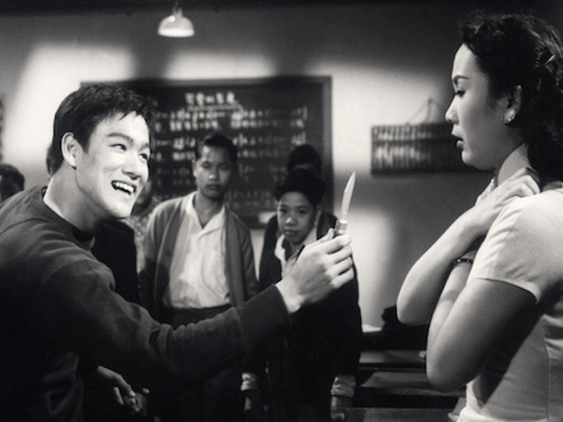 Foto 1 de The Orphan