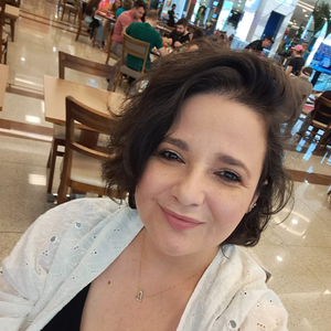 Foto de perfil de Carla Carniel do Nascimento