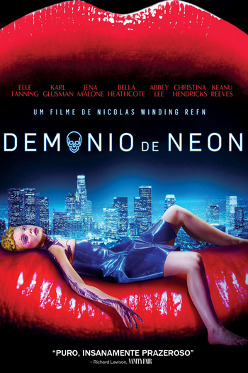  de Filme Demônio de Neon (2016)