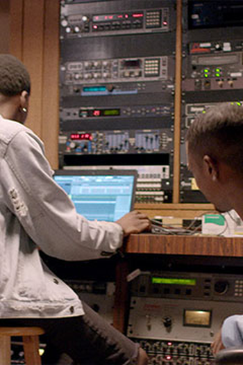 Poster de Episódio Samples (2019)