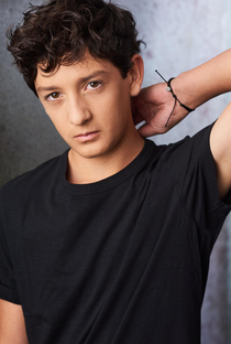 Joaquin Veizaga - Poster / Capa / Cartaz - Oficial 1