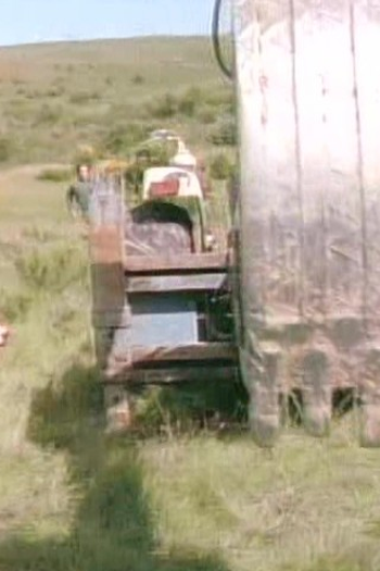 Poster de Episódio Torn Loyalties (1993)