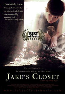 Um Lugar Assustador (Jake’s Closet)
