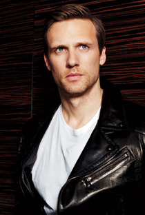 Teddy Sears - Poster 1