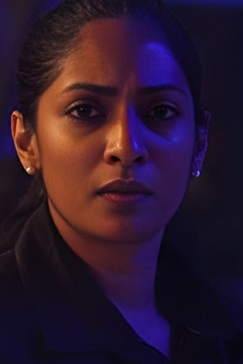 Poster de Episódio The Looting (2022)