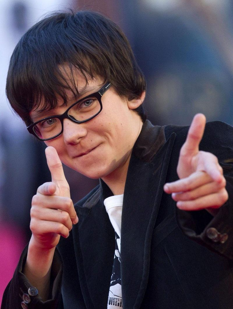 Asa Butterfield - Foto 7
