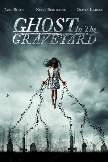 de Filme Fantasma no Cemitério (2019)