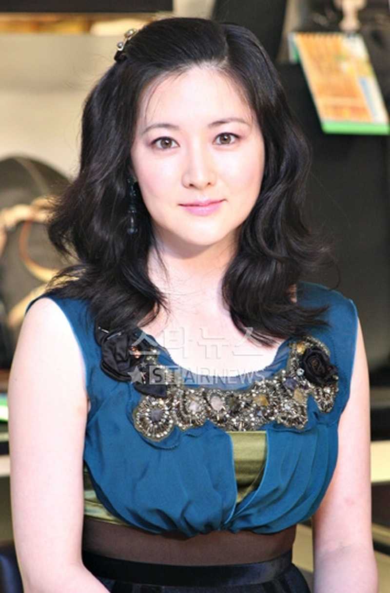 Yeong-ae Lee - Foto 5