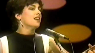 Trailer: Bangles - The Real World
