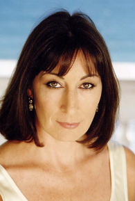 Anjelica Huston
