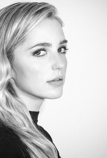 Jessica Rothe - Poster 2