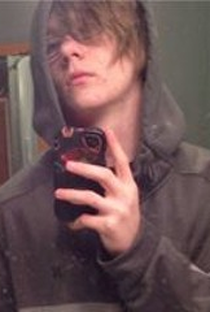 Justin Gordon (IV) - Poster 1