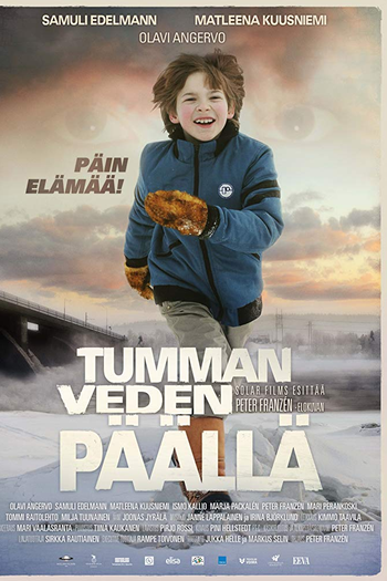 Poster de Filme Sob Águas Negras (2013)