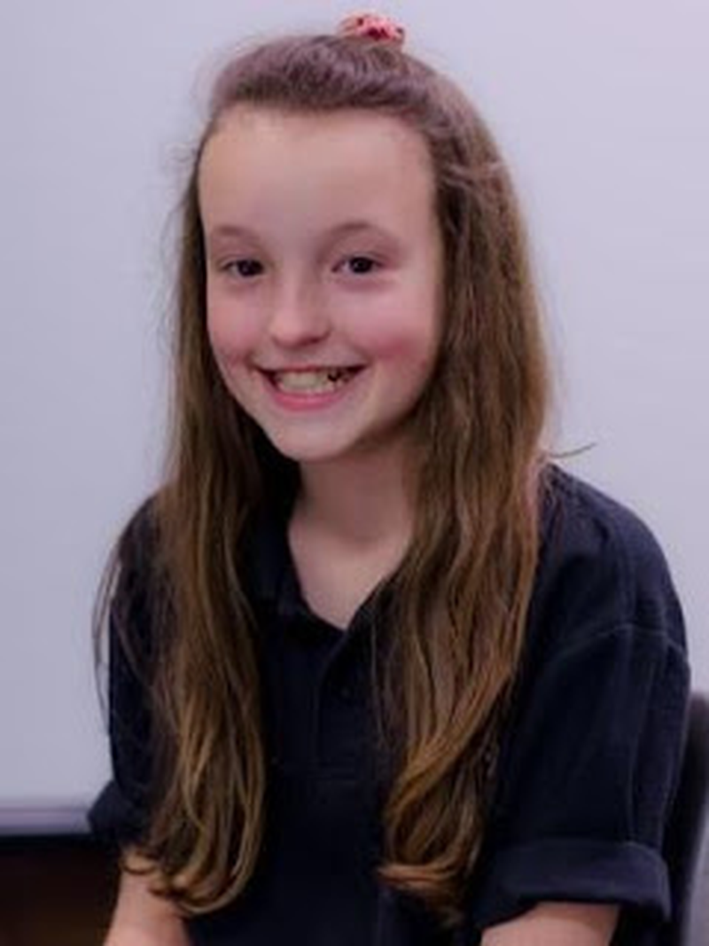 Bella Ramsey - Foto 12