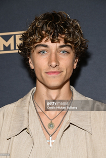 Gavin Casalegno - Poster 1