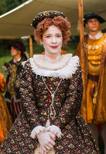 Lucy Worsley's Fireworks for a Tudor Queen (Lucy Worsley's Fireworks for a Tudor Queen)