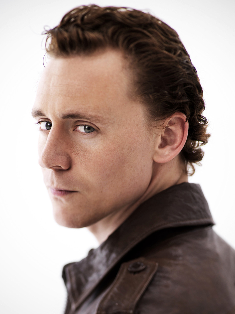 Tom Hiddleston - Foto 2
