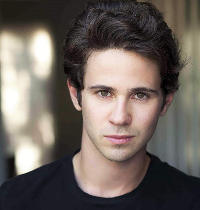 Connor Paolo - Foto 1