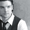 Andrew Lee Potts - Foto 1