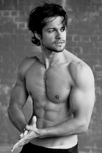 Junade Khan - Poster 1