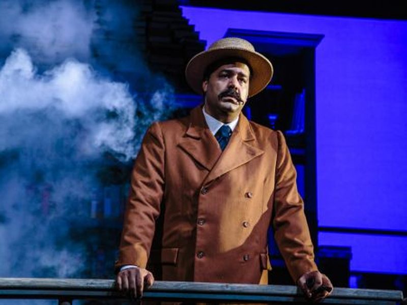 Foto 1 de Mysterious Circumstances (Play)